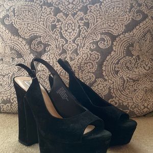 Black Steve Madden Pump Wedges